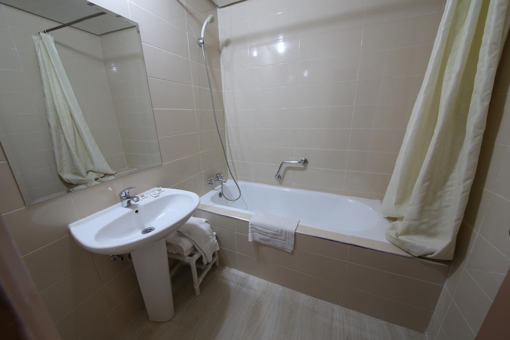 Hotel Akouas Meknès Extérieur photo
