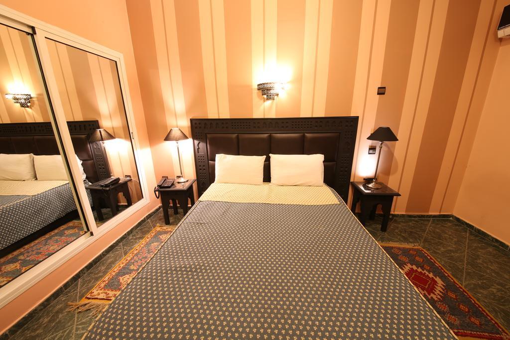 Hotel Akouas Meknès Extérieur photo
